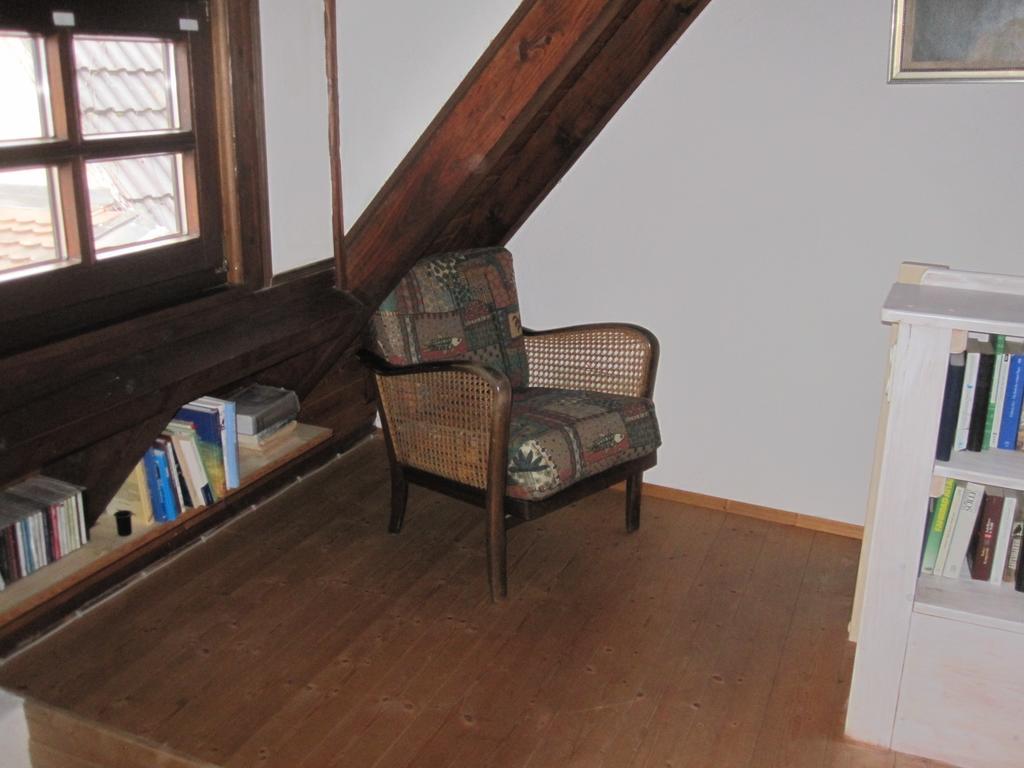 Ferienhaus Fam. Fuhrer Hohenaltheim ภายนอก รูปภาพ