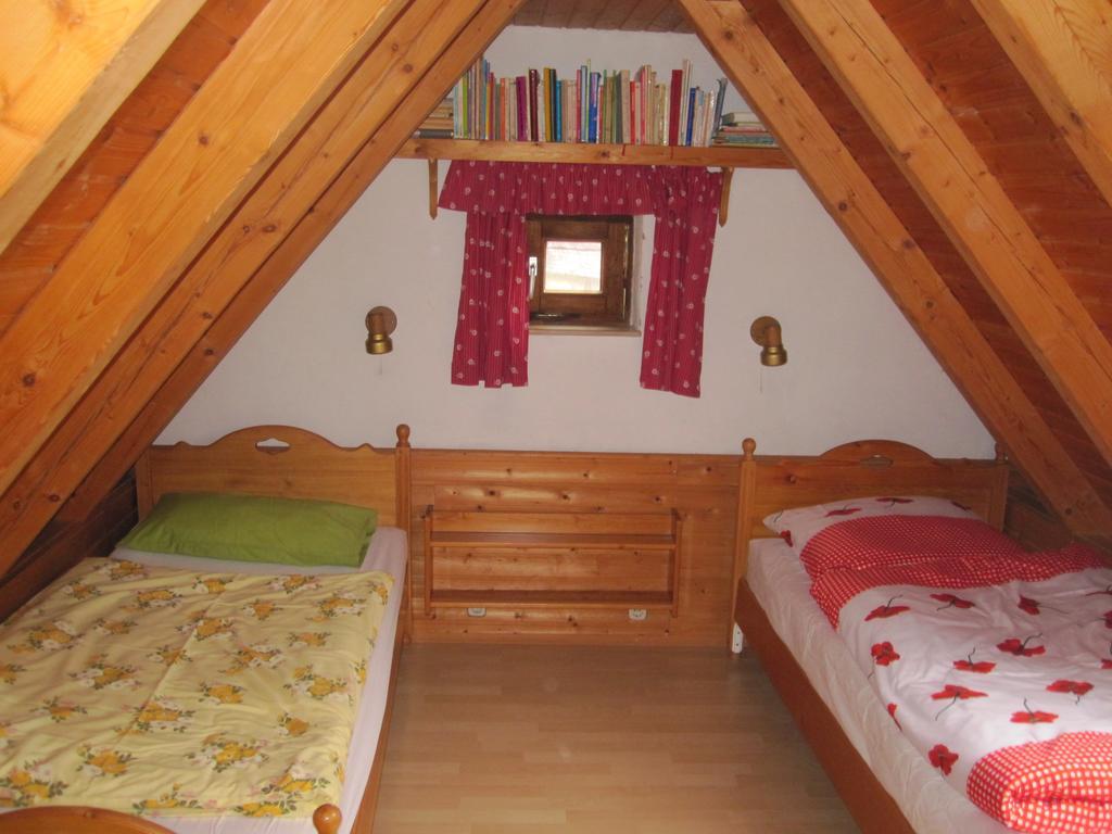 Ferienhaus Fam. Fuhrer Hohenaltheim ภายนอก รูปภาพ